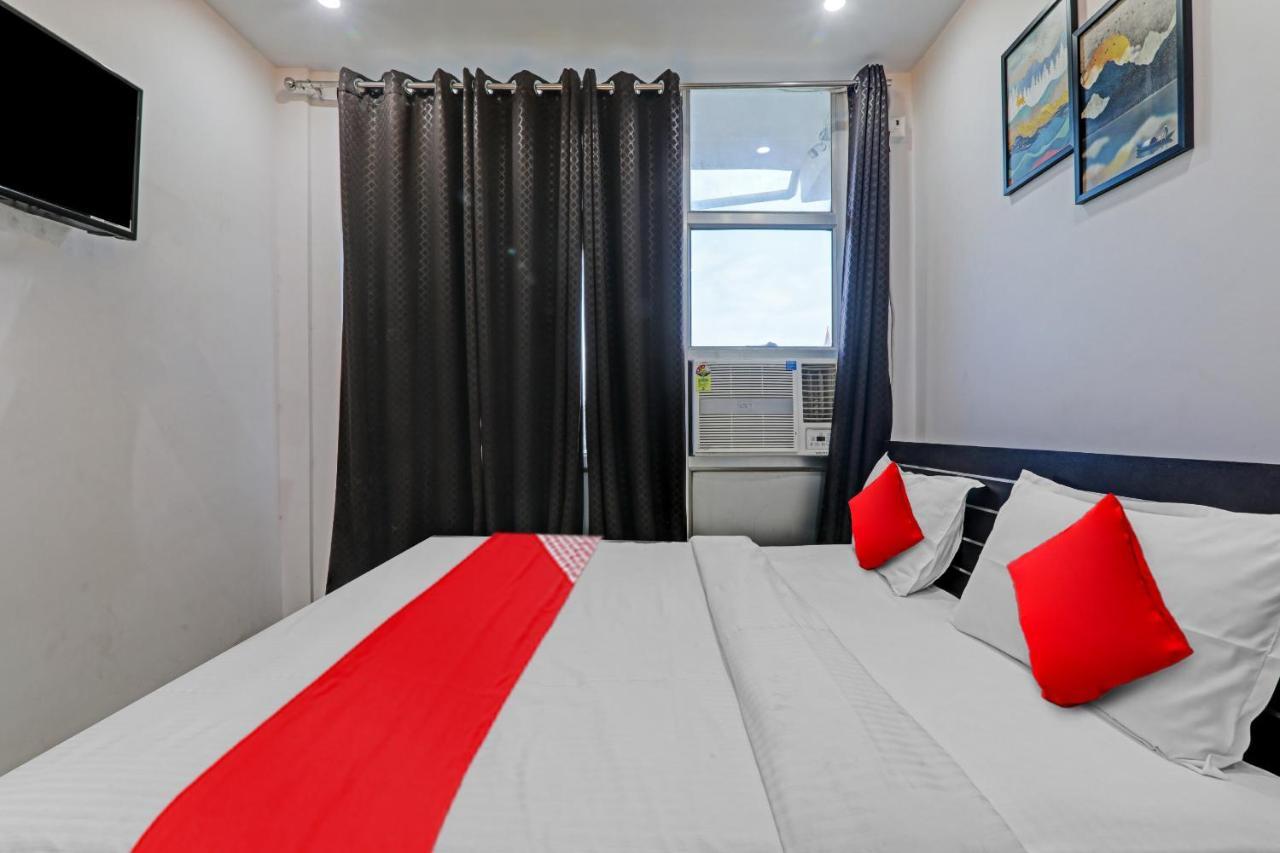 Oyo Flagship 81064 Chaudhary In Hotel Gorakhpur Exterior photo