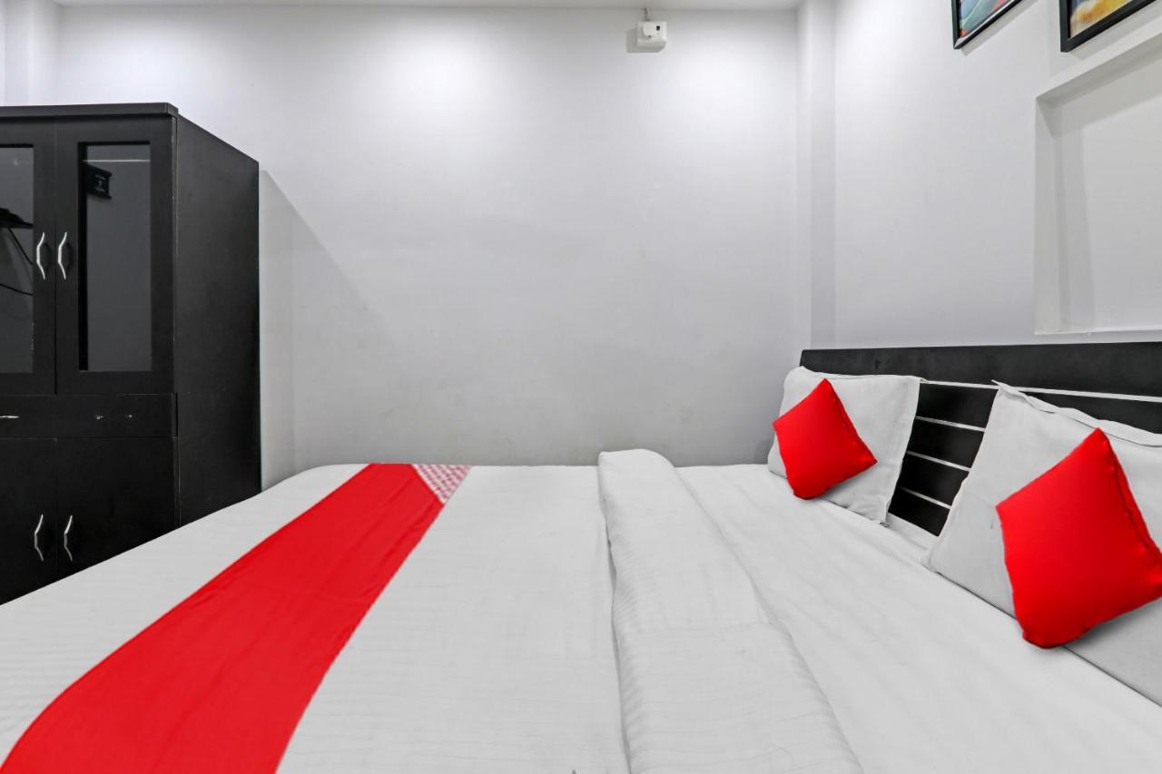 Oyo Flagship 81064 Chaudhary In Hotel Gorakhpur Exterior photo