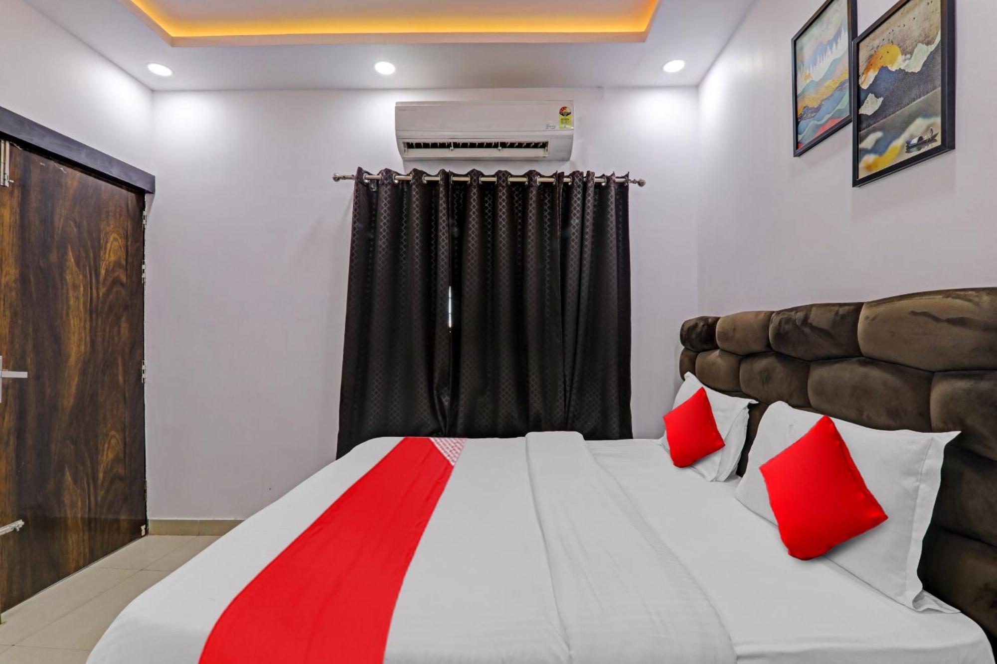 Oyo Flagship 81064 Chaudhary In Hotel Gorakhpur Exterior photo
