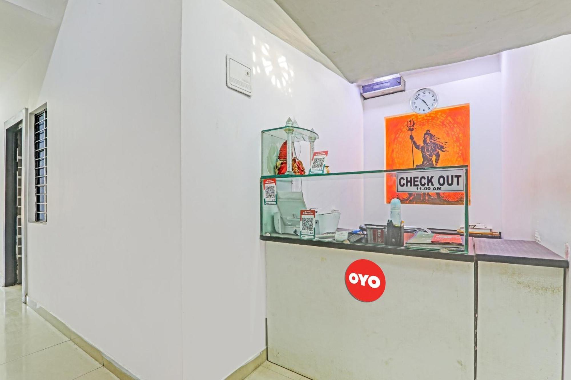 Oyo Flagship 81064 Chaudhary In Hotel Gorakhpur Exterior photo